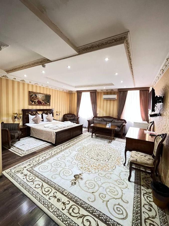 Hotel Papillon Taskent Exterior foto