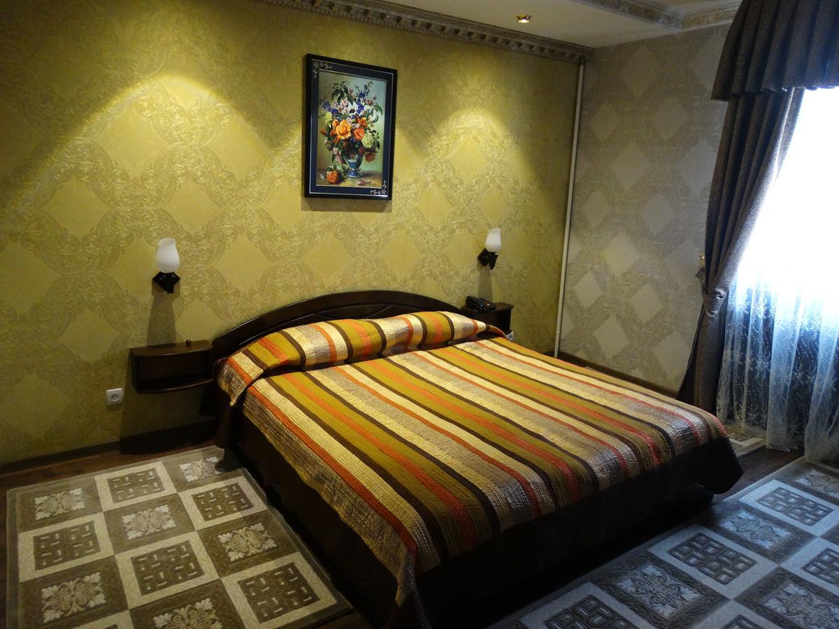 Hotel Papillon Taskent Exterior foto